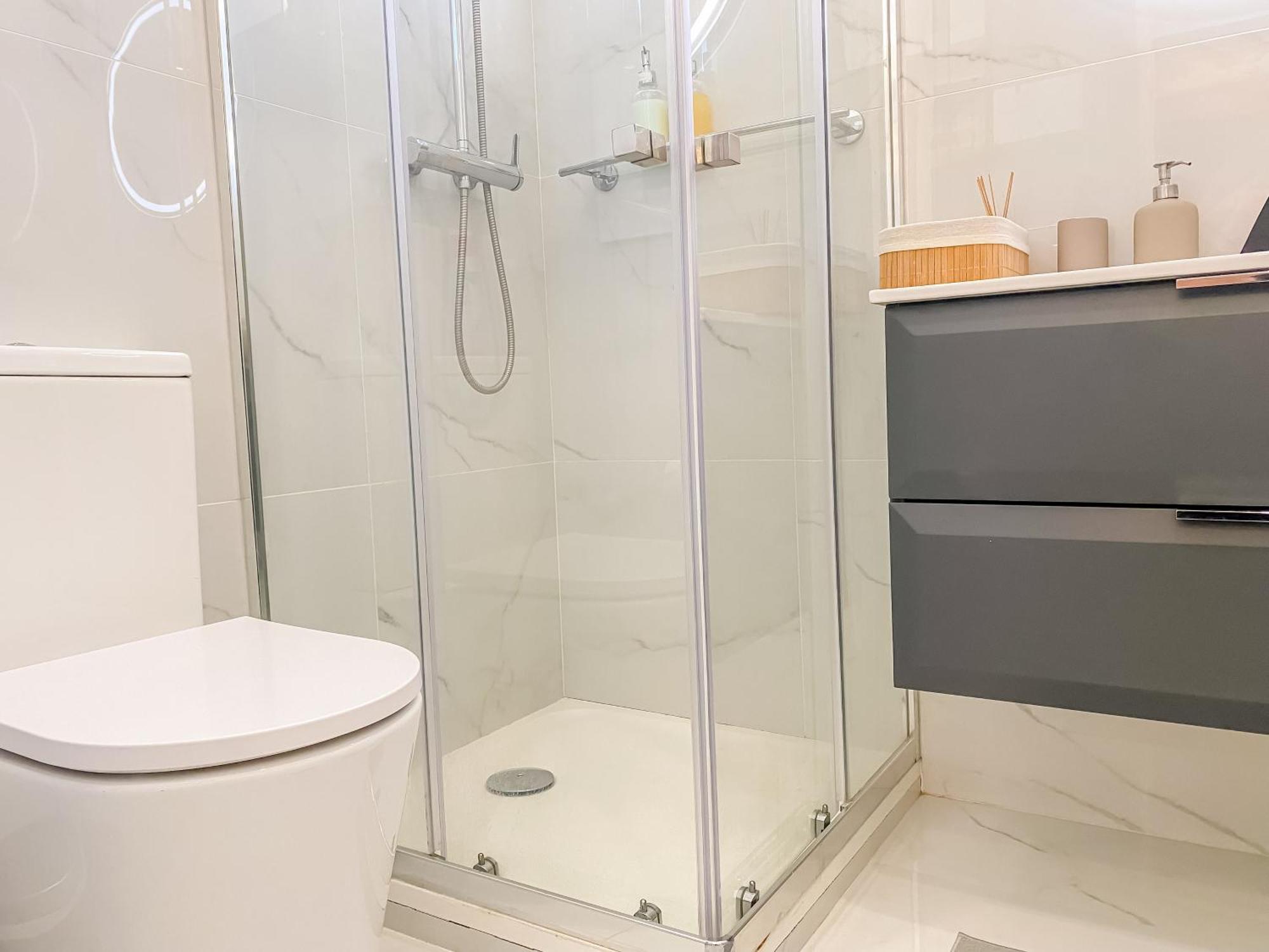 Luxury 2 Min Beach With Balcony, Ocean View, Wifi, Ac, Smarttv Portimão Exteriör bild
